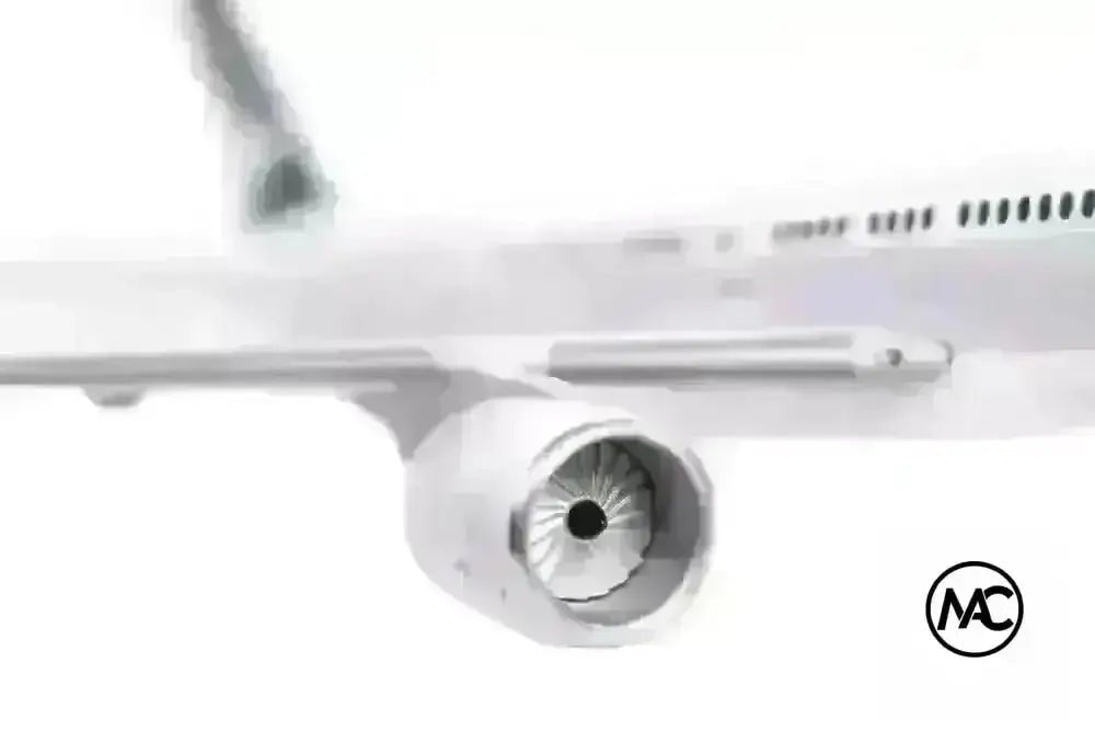 波音777-300ER 國泰航空 1:100 合金壓鑄模型 - Man‘s Aviation Collectibles (HK)