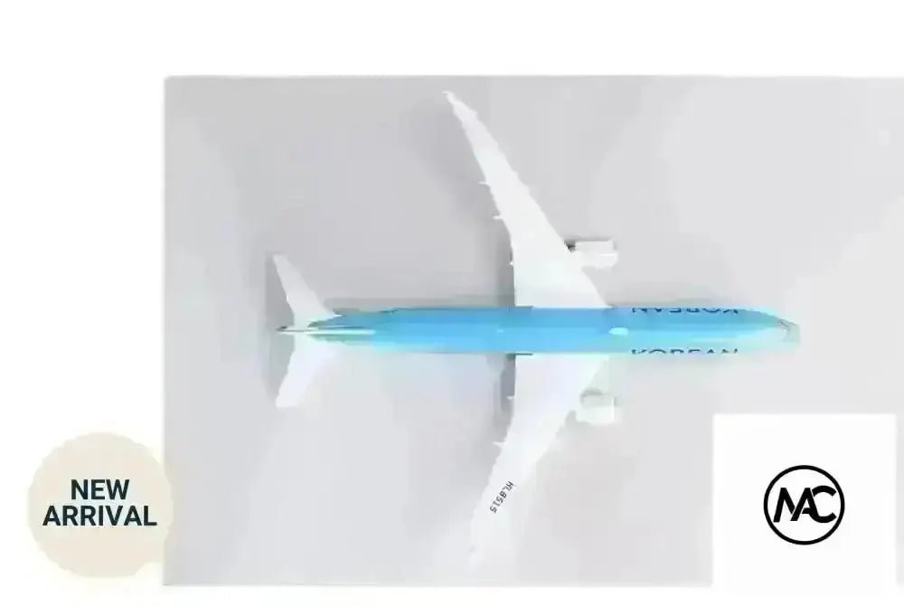 Korean Air Boeing 787-10 1:200 Scale Model - Man‘s Aviation Collectibles (HK)