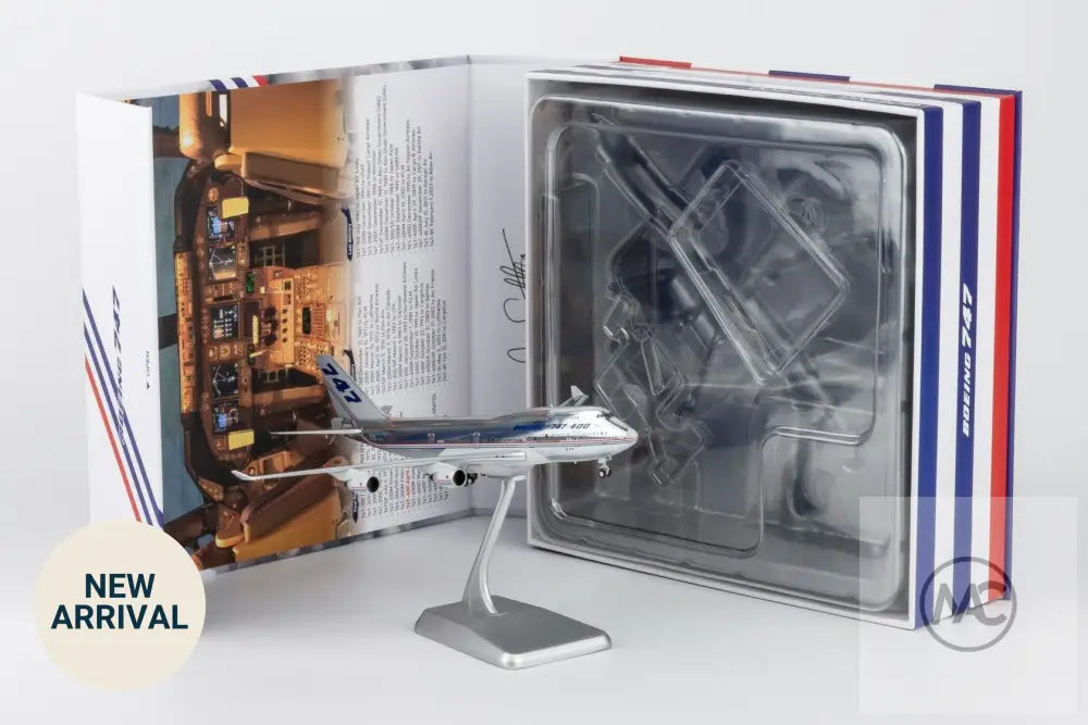 NG Models 1:400 Boeing 747-400 Boeing House Colors N401PW Ultimate (04009) - 1:400 Scale Model