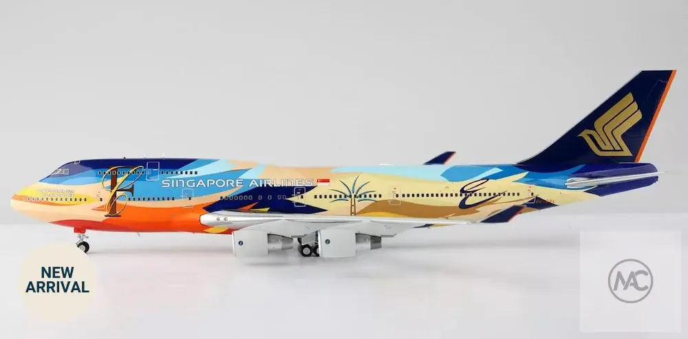 Singapore Airlines Boeing 747-400 Tropical Livery 1:200 9V-SPL Diecast Model - 1:200 Scale Model
