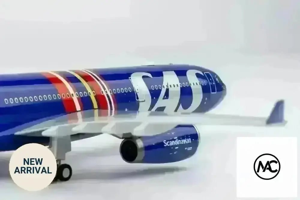 1:400 SAS A330-300 LN-RKR 合金飛機模型（80週年紀念塗裝） - Man‘s Aviation Collectibles (HK)