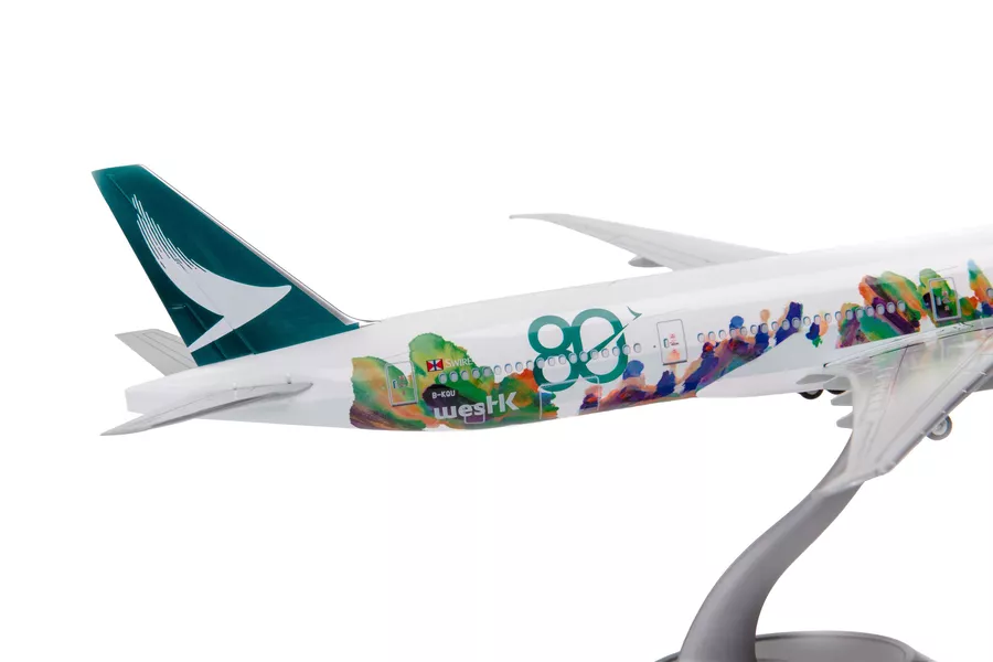 國泰航空 波音777-300ER「香港精神號」80週年紀念版 飛機模型（1:200）