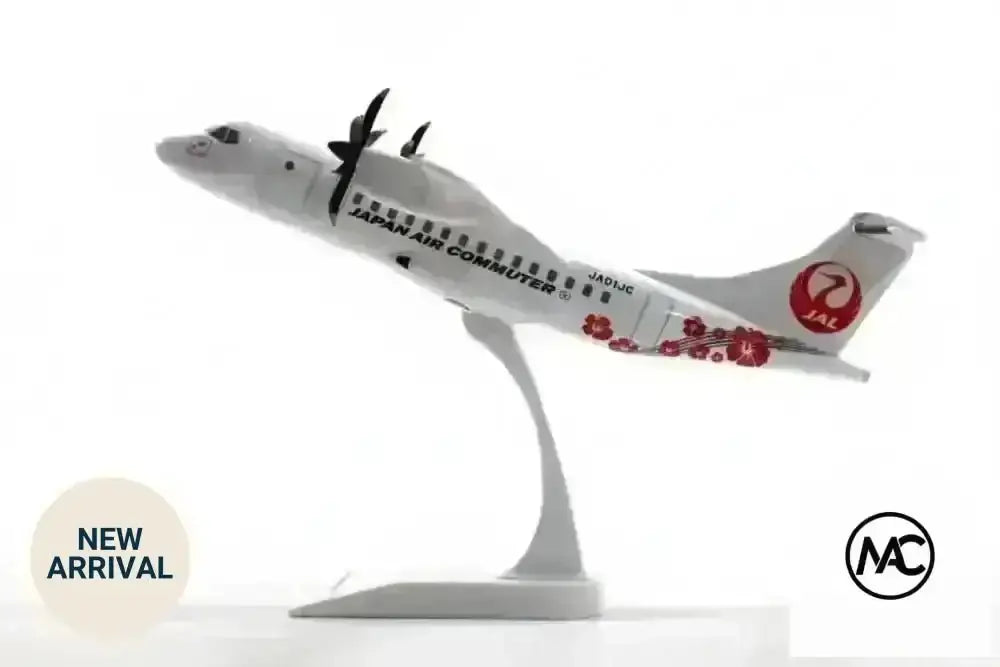 AMX | 天草航空 ATR 42-600 白色代班機（JAC/AMX 共通事業機）1:100 - Man‘s Aviation Collectibles (HK)