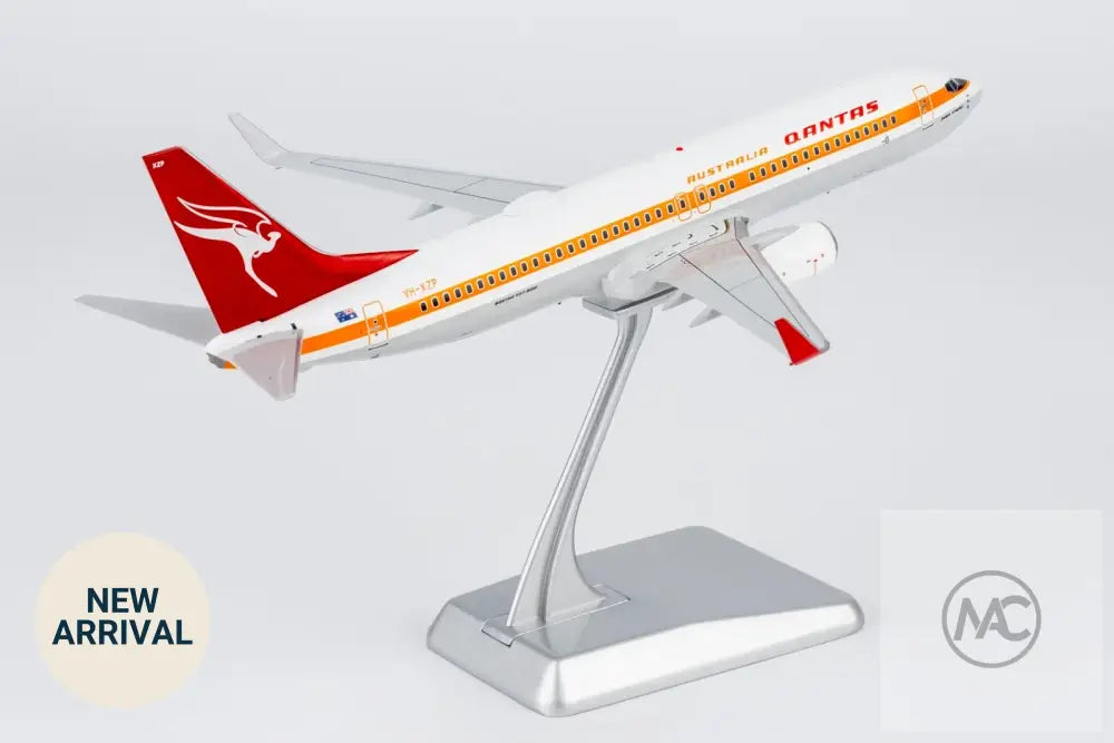 澳洲航空 Qantas Boeing 737-800WL VH-XZP Retro Roo II「James Strong」1:200｜NG Models - Aircraft Model