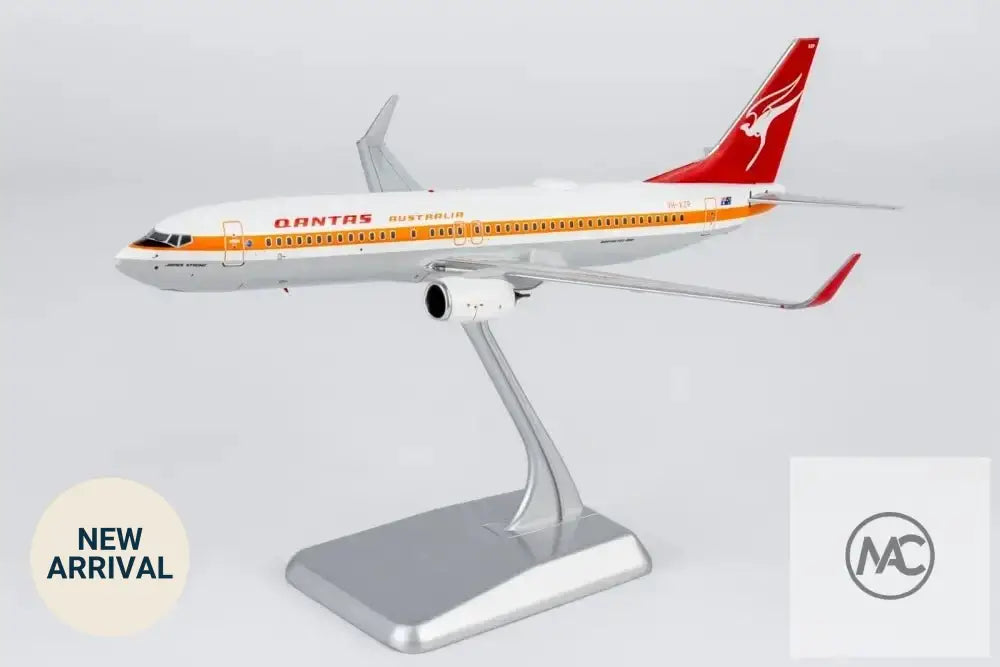 澳洲航空 Qantas Boeing 737-800WL VH-XZP Retro Roo II「James Strong」1:200｜NG Models - Man‘s Aviation Collectibles (HK)