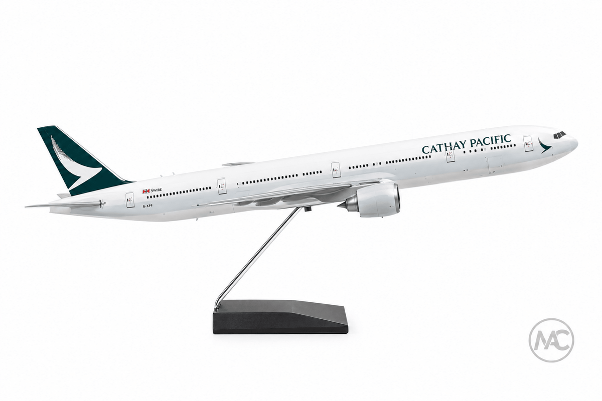 Cathay Pacific Boeing 777-300ER 1:100 Diecast Display Model - Man‘s Aviation Collectibles (HK)