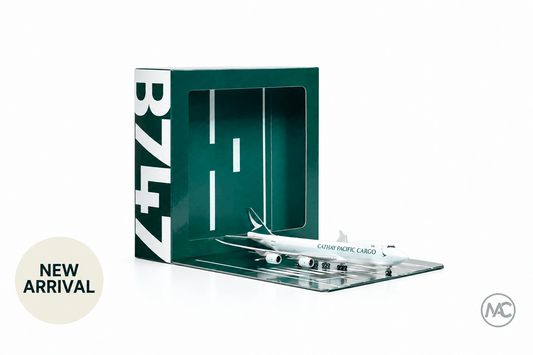 Cathay Pacific Cargo Boeing 747-8F Freighter 1:400 Diecast Model - Man‘s Aviation Collectibles (HK)