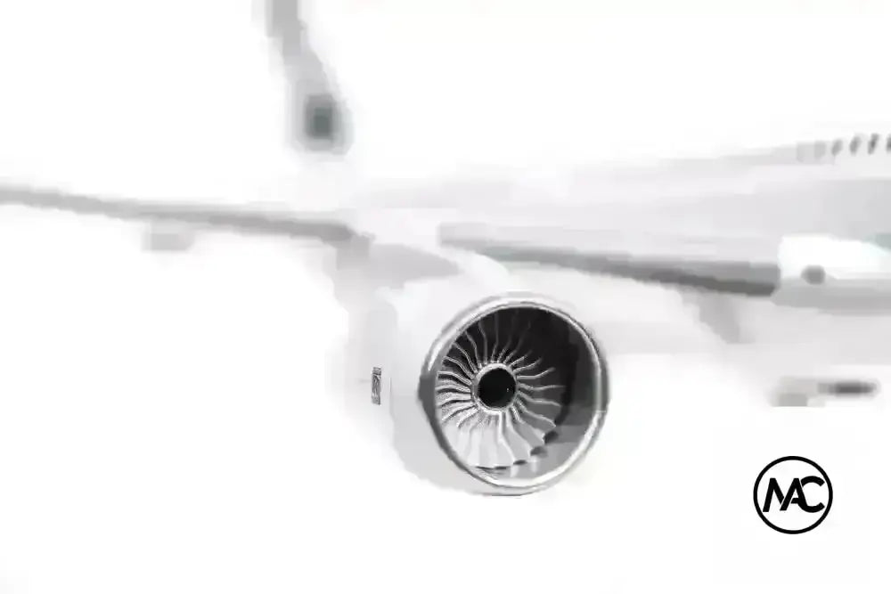 國泰航空 Airbus A350-1000 1:100 工程塑料飛機模型 - Man‘s Aviation Collectibles (HK)
