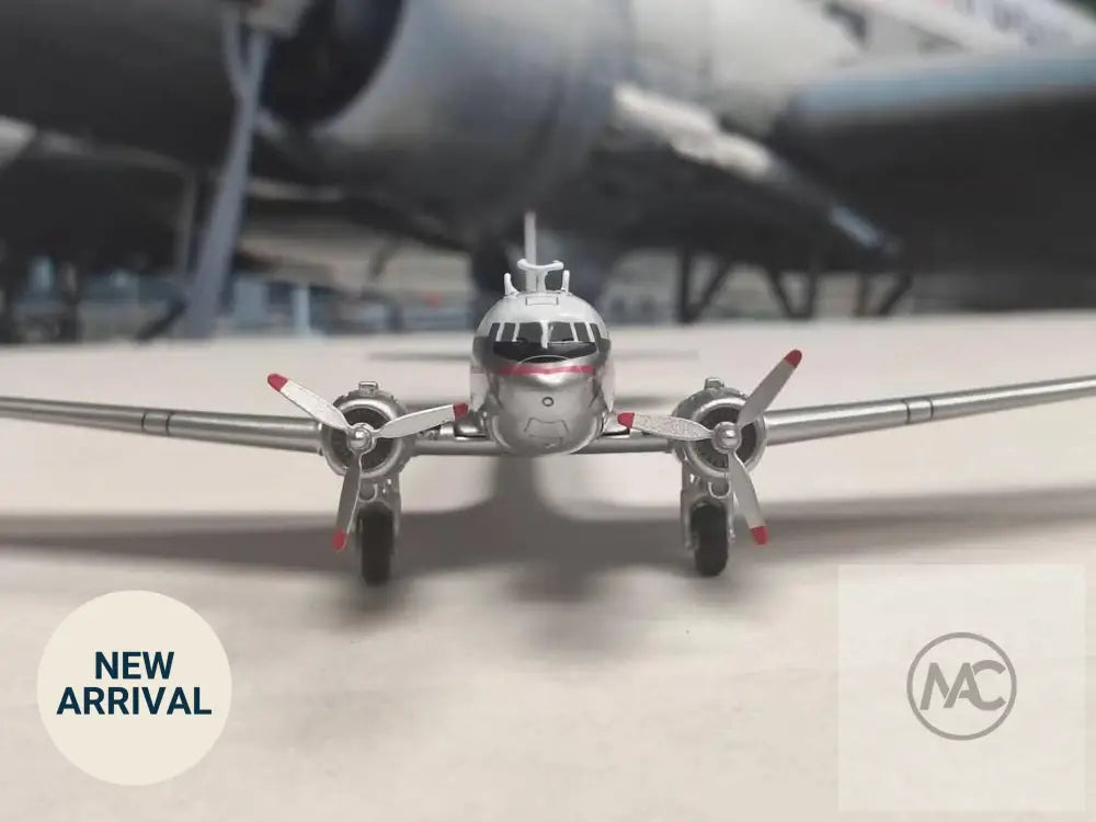 國泰航空 Cathay Pacific Douglas DC-3 ‘Niki’ VR-HDA｜SC MODELS 1:200 - 航空模型 Aircraft Model
