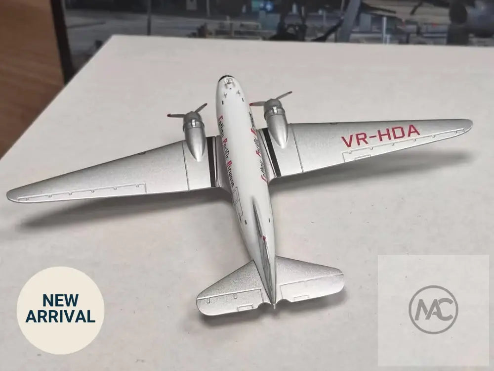 國泰航空 Cathay Pacific Douglas DC-3 ‘Niki’ VR-HDA｜SC MODELS 1:200 - 航空模型 Aircraft Model