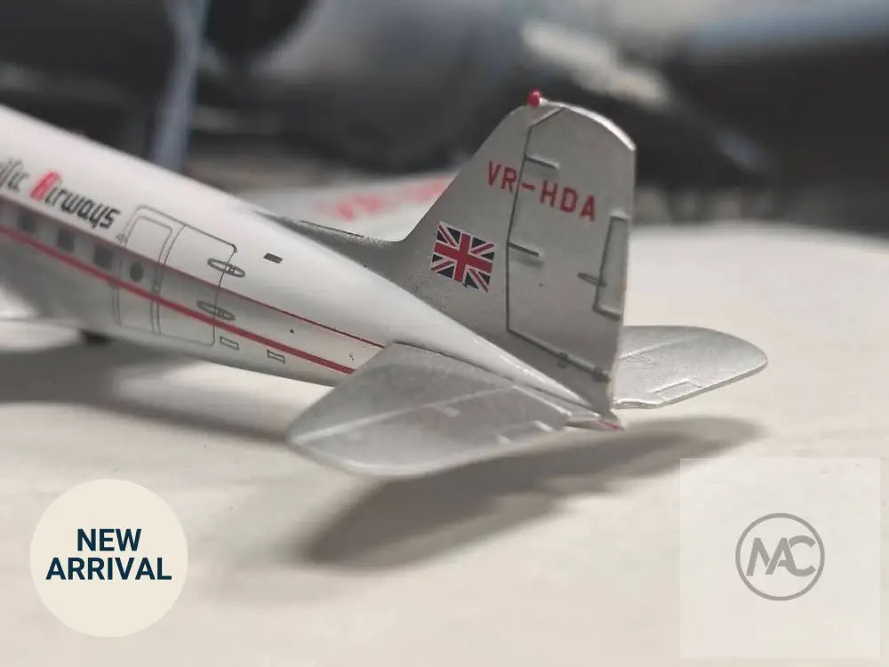 國泰航空 Cathay Pacific Douglas DC-3 ‘Niki’ VR-HDA｜SC MODELS 1:200 - 航空模型 Aircraft Model