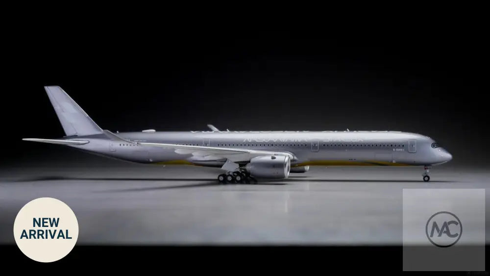 JX | 星宇航空 STARLUX Airlines × Airsorayama Airbus A350-1000 1:400 B-58553 | ULTIMATE Edition Diecast Model (NG57045)