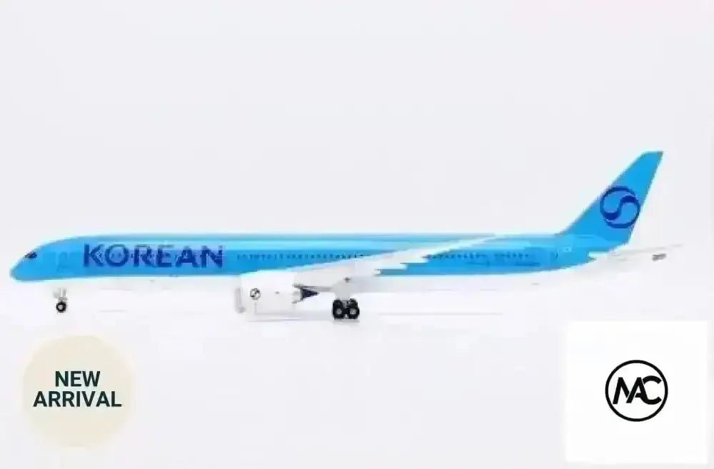 Korean Air Boeing 787-10 1:200 Scale Model - Man‘s Aviation Collectibles (HK)