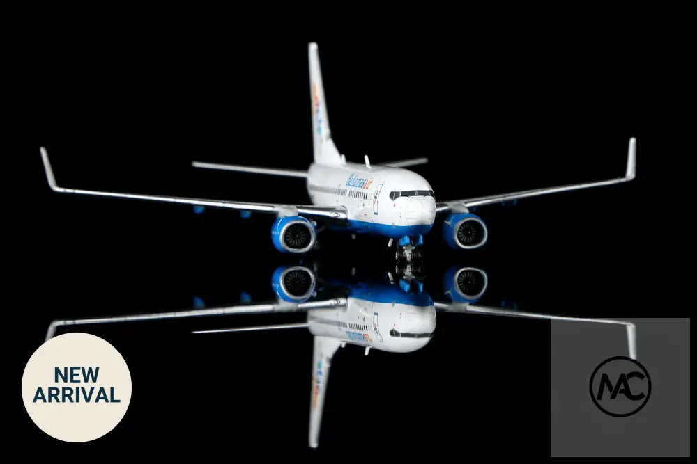 Legacy Jets 巴哈馬航空 Bahamasair Boeing 737-700 C6-BFY 1:400 飛機模型