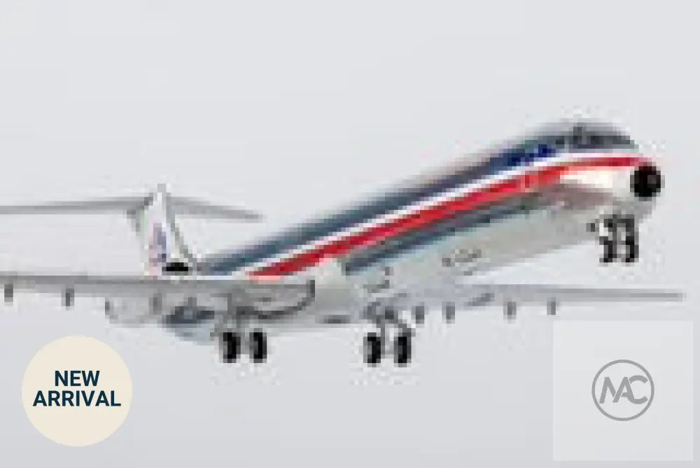 NG Models 1:400 American Airlines McDonnell Douglas MD-82 黑鼻頭 N236AA (NG83008)
