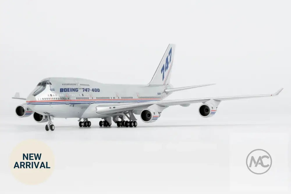 NG Models 1:400 Boeing 747-400 Boeing House Colors N401PW Ultimate (04009) - 1:400 Scale Model
