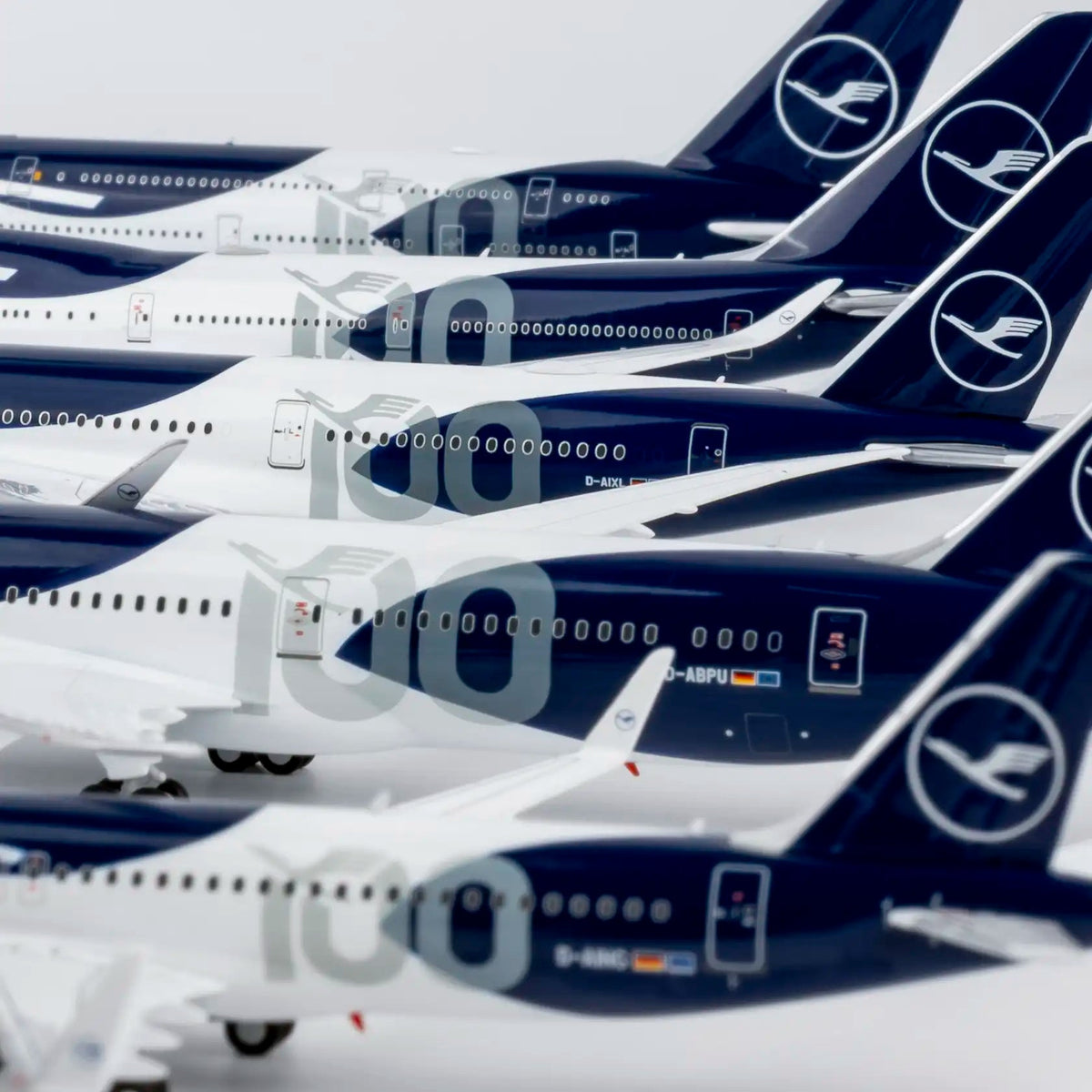 NG Models 漢莎 Boeing 747-8i 百年紀念 豪華版合金模型 1:400 D-ABYN - Man‘s Aviation Collectibles (HK)