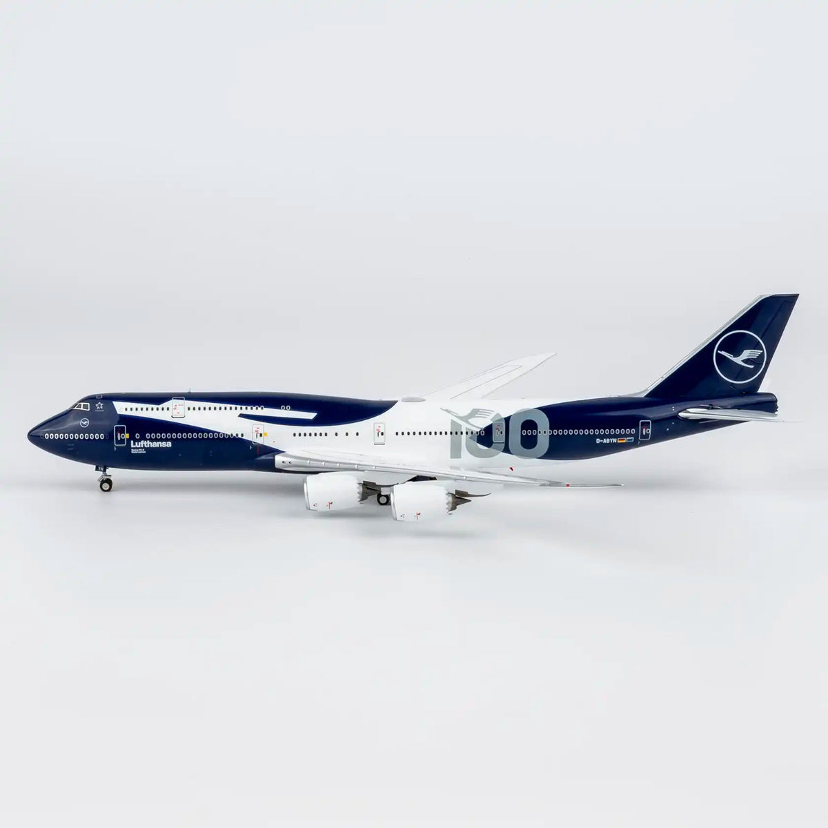NG Models 漢莎 Boeing 747-8i 百年紀念 豪華版合金模型 1:400 D-ABYN - Man‘s Aviation Collectibles (HK)
