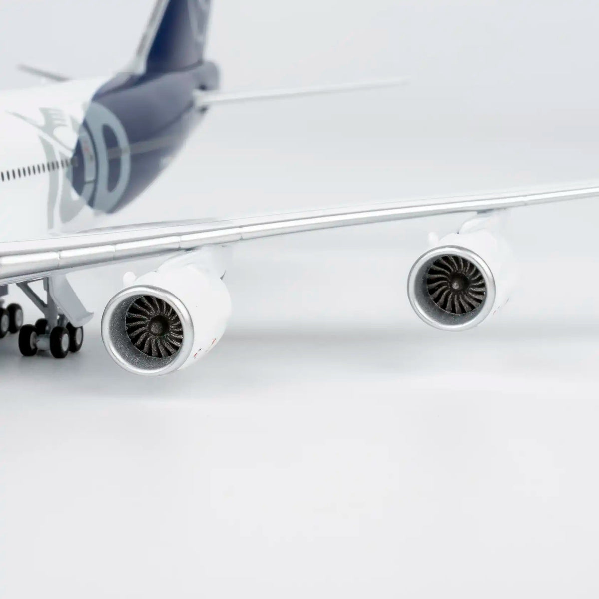NG Models 漢莎 Boeing 747-8i 百年紀念 豪華版合金模型 1:400 D-ABYN - Man‘s Aviation Collectibles (HK)