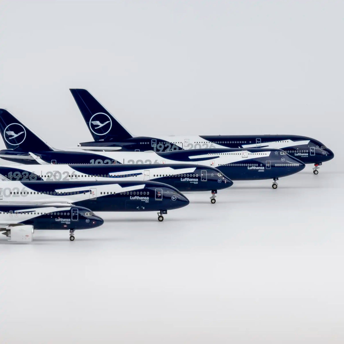 NG Models 漢莎 Boeing 747-8i 百年紀念 豪華版合金模型 1:400 D-ABYN - Man‘s Aviation Collectibles (HK)