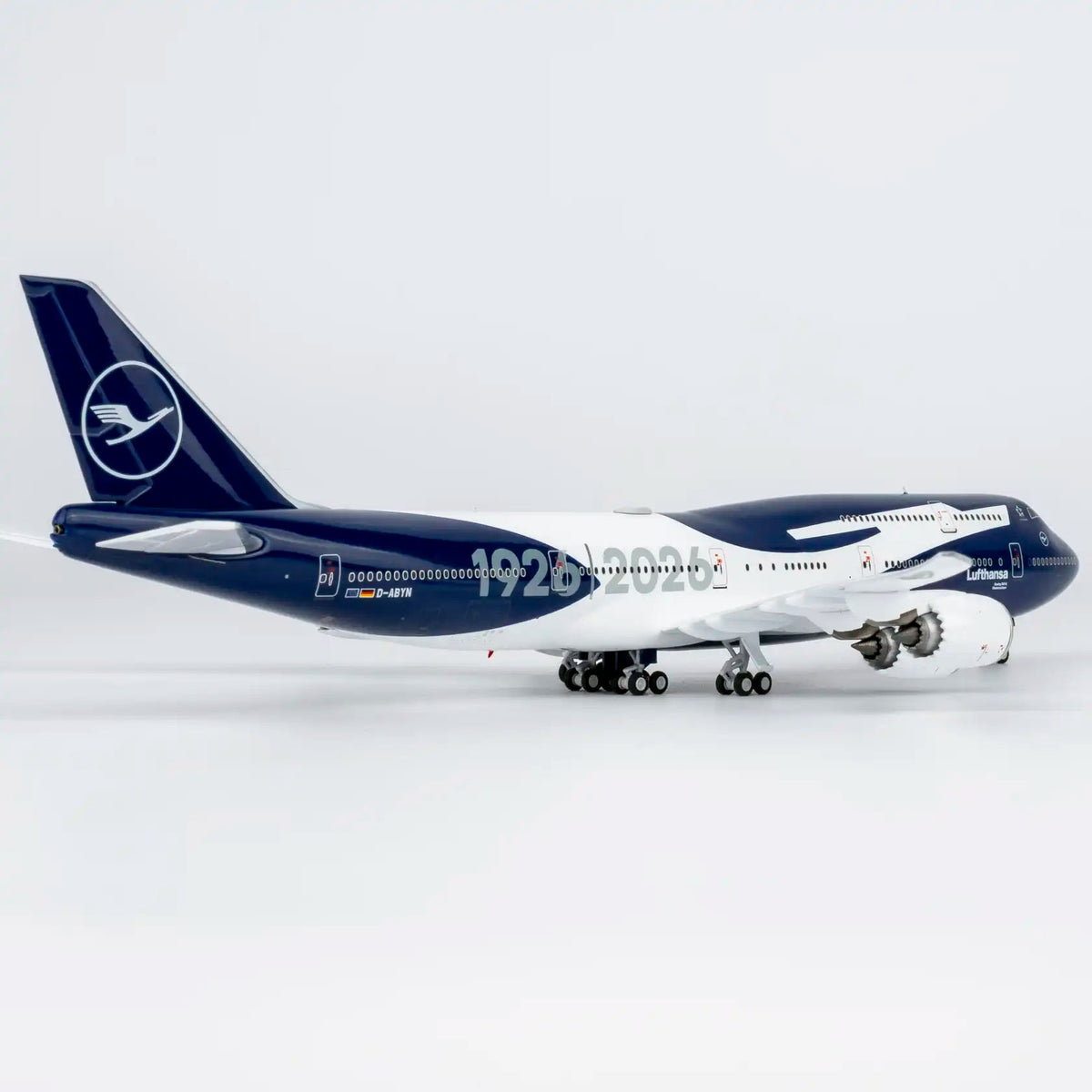 NG Models 漢莎 Boeing 747-8i 百年紀念 豪華版合金模型 1:400 D-ABYN - Man‘s Aviation Collectibles (HK)