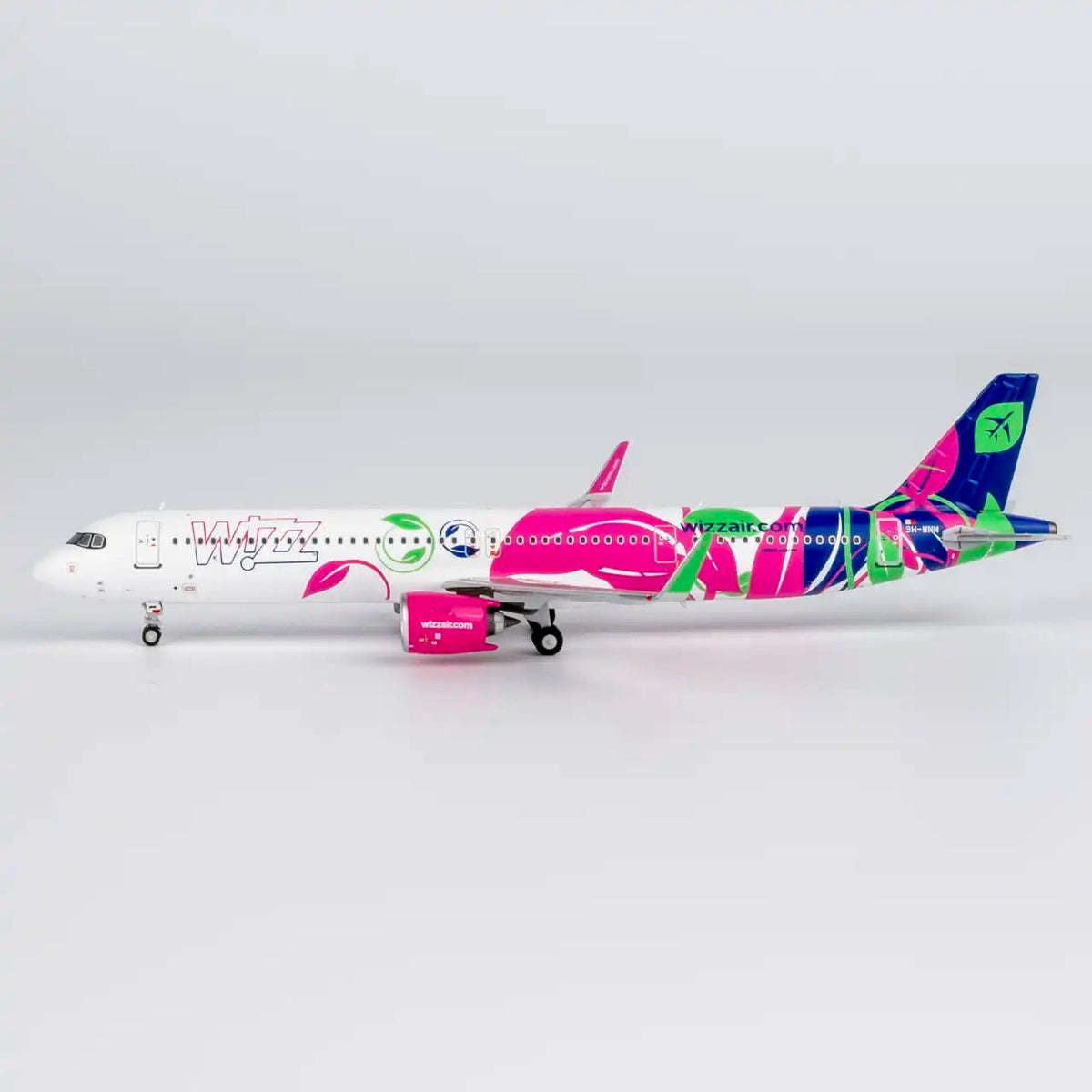 NG Models | NG13138 | 1:400 Airbus A321neo | Wizz Air Malta | 9H-WNM | Fly the Greenest - Man‘s Aviation Collectibles (HK)
