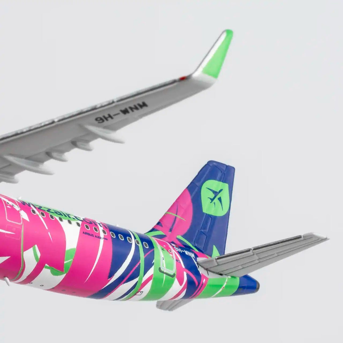 NG Models | NG13138 | 1:400 Airbus A321neo | Wizz Air Malta | 9H-WNM | Fly the Greenest - Man‘s Aviation Collectibles (HK)