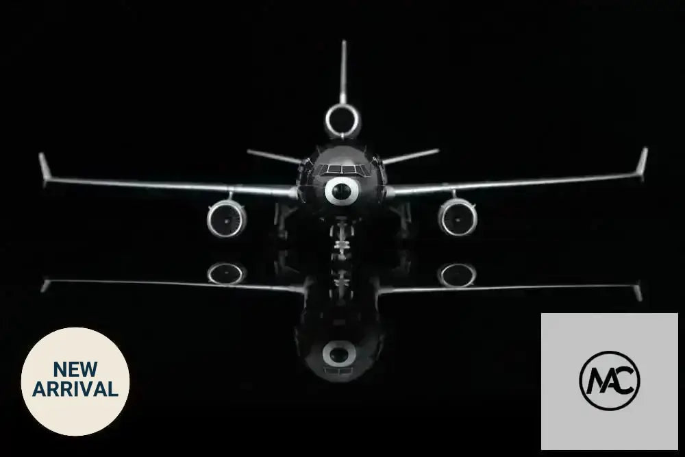 SQ WINGS 1:200 McDonnell Douglas MD-11 Prototype N111MD｜麥道 MD-11 原型機 - Man‘s Aviation Collectibles (HK)