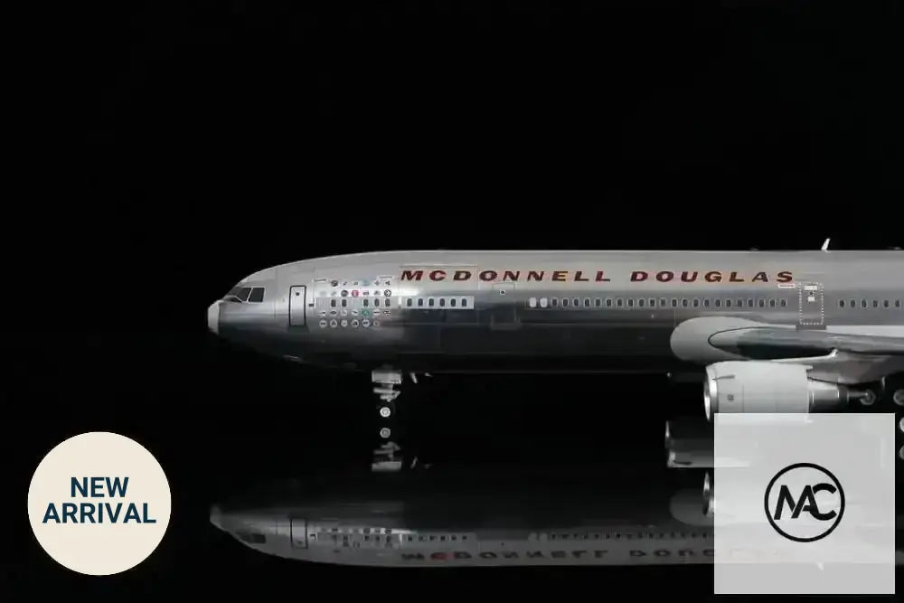 SQ WINGS 1:200 McDonnell Douglas MD-11 Prototype N111MD｜麥道 MD-11 原型機 - Man‘s Aviation Collectibles (HK)