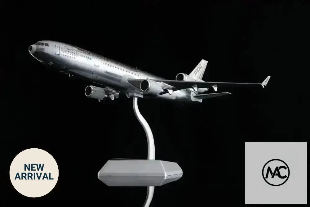 SQ WINGS 1:200 McDonnell Douglas MD-11 Prototype N111MD｜麥道 MD-11 原型機 - Man‘s Aviation Collectibles (HK)
