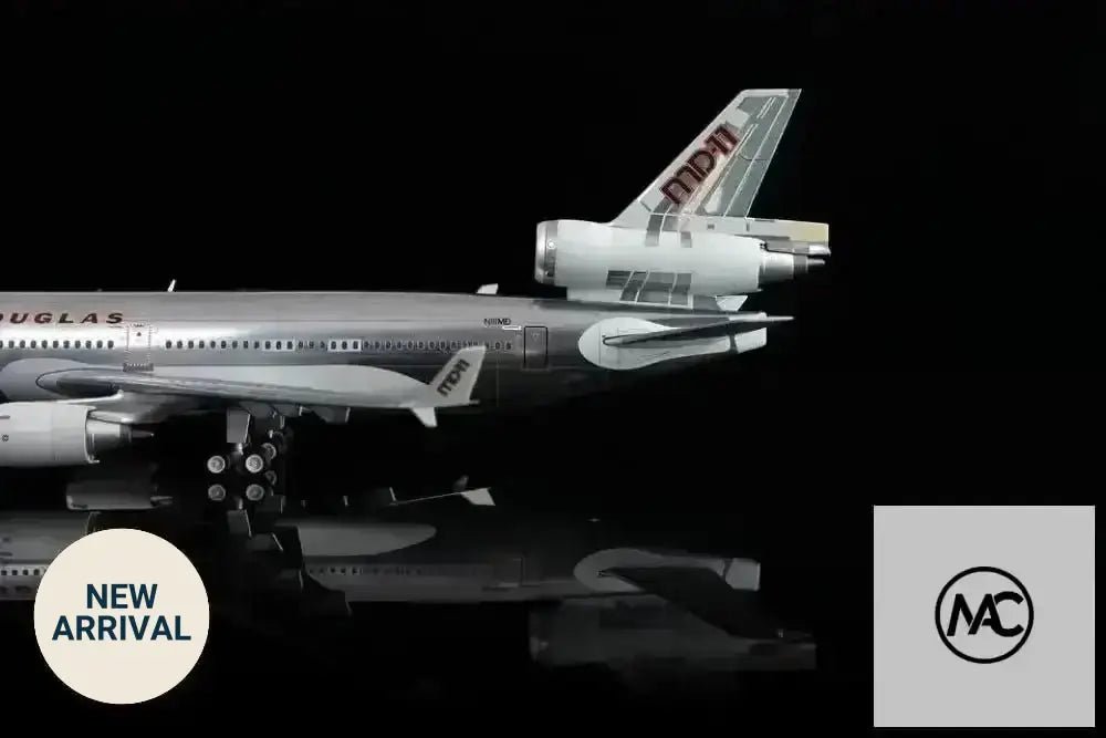 SQ WINGS 1:200 McDonnell Douglas MD-11 Prototype N111MD｜麥道 MD-11 原型機 - Man‘s Aviation Collectibles (HK)