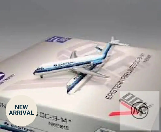 V1:400 Eastern Air Lines McDonnell Douglas DC-9-14 N8901E | 東方航空 DC-9 1:400 合金模型 (400010) - Man‘s Aviation Collectibles (HK)